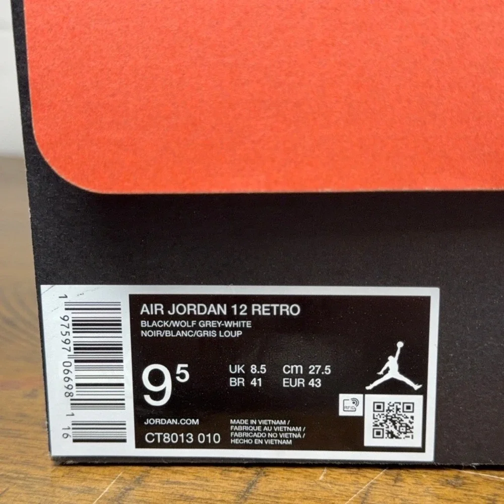 Jordan 12 Retro Shoes Mens 9.5 Black Gray Barons Basketball‎ Sneakers CT8013-010